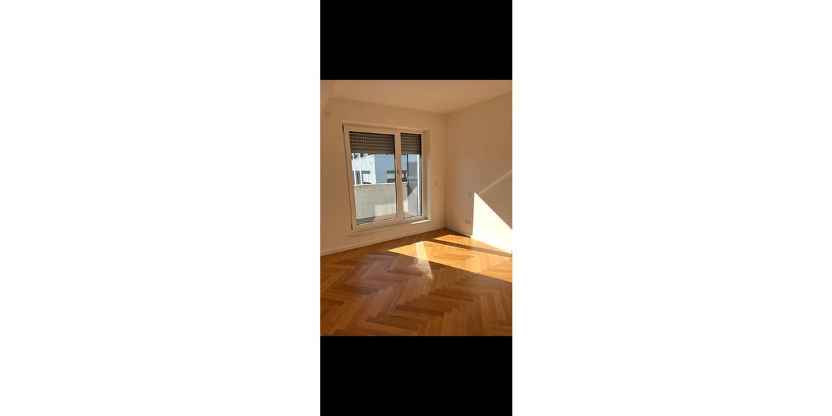 Dachgeschoßwohnung Schwaig Bei Nürnberg - 2 Zimmer, 57 m&sup2;, 950&euro; | Angebot:25047454