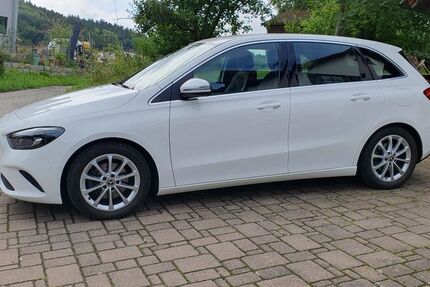 Mercedes-Benz B 200 57.884 km 21.300 € Fischach 86850