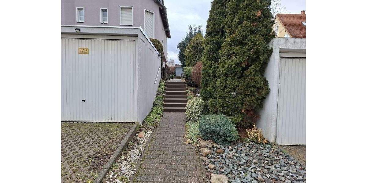 Doppelhaushälfte Aschersleben - 6 Zimmer, 139 m&sup2;, 260.000&euro; | Angebot:26402110