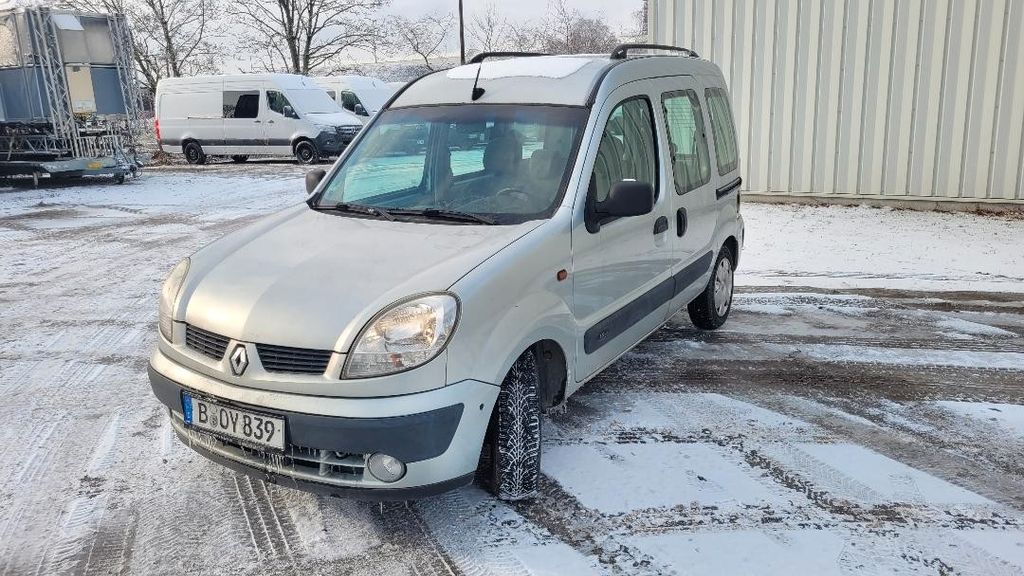 Renault Grand Kangoo 158.116 km 4.999 &euro; Berlin 12679