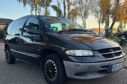 Chrysler Voyager 148.000 km 2.999 &euro; Speyer 67346