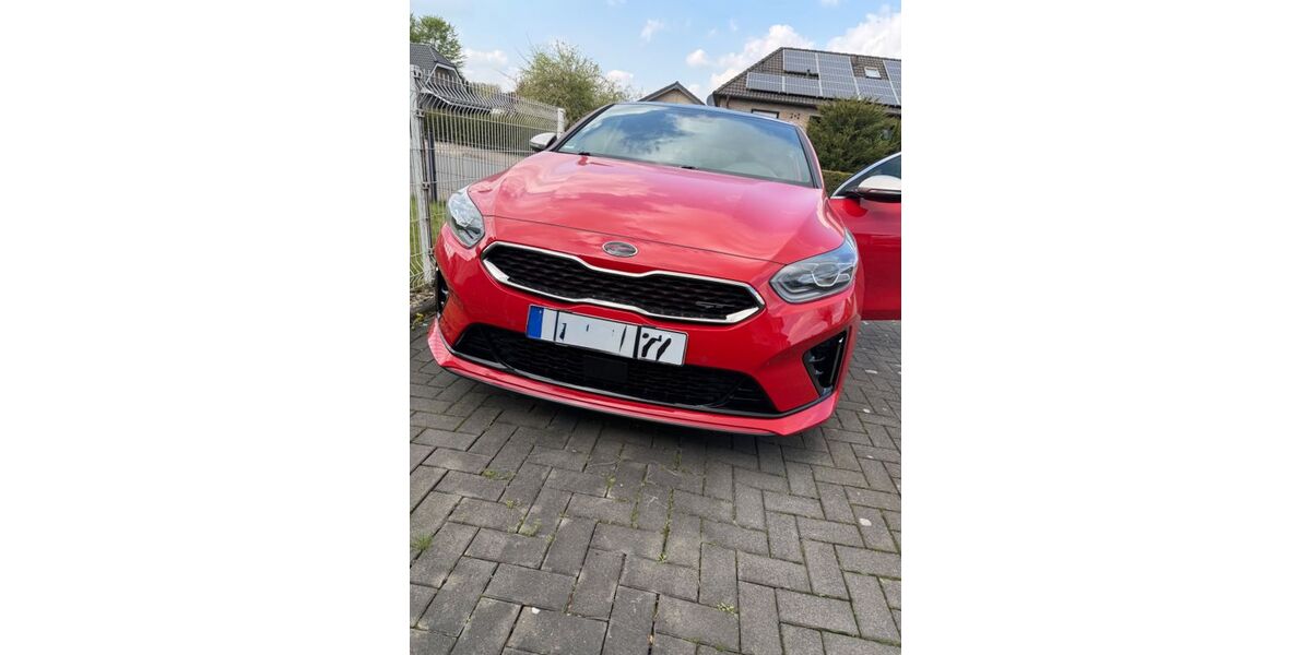 Kia pro ceed / ProCeed 61.000 km 19.900 &euro; Geseke 59590