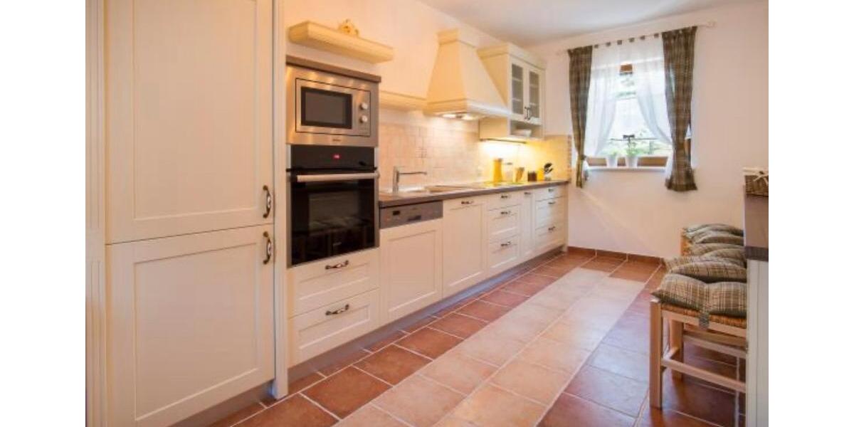 Villa Sundern (Sauerland) - 3 Zimmer, 130 m&sup2;, 670.000&euro; | Angebot:26164913