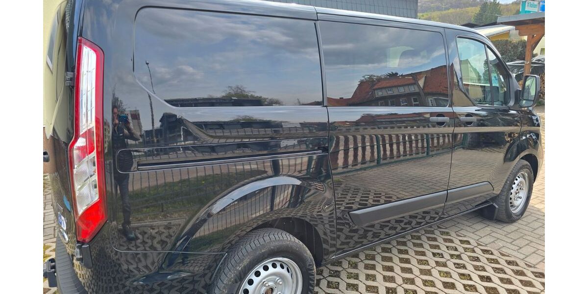 Ford Transit Custom 12.950 km 22.000 &euro; BLANKENBURG 38889