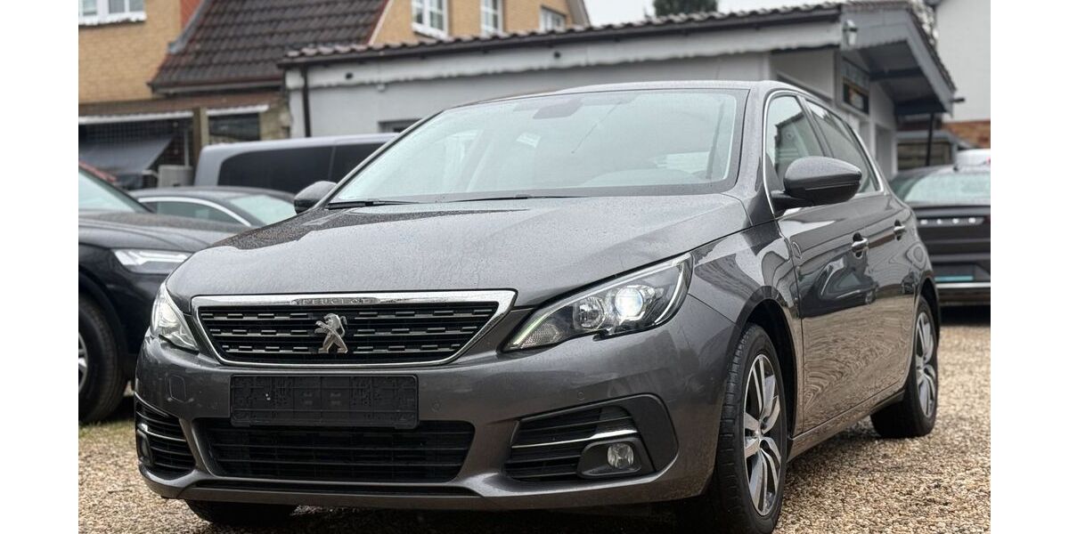 Peugeot 308 109.000 km 9.500 &euro; Berlin 12353