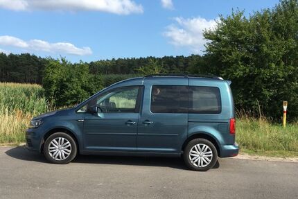 VW Caddy 115.000 km 19.000 &euro; Harsewinkel 33428