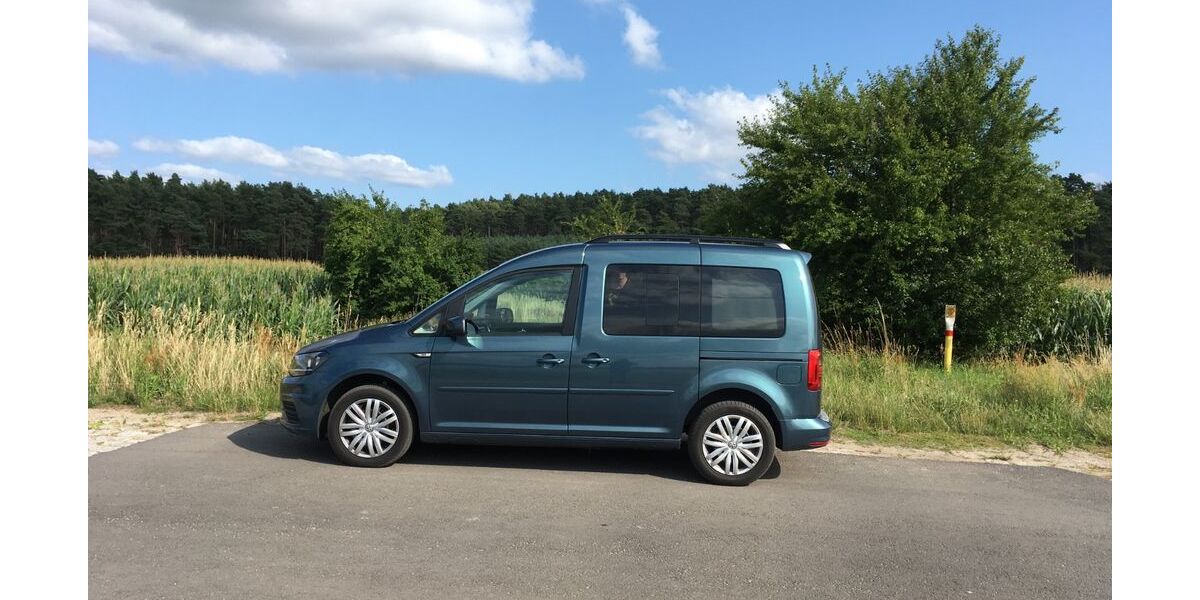 VW Caddy 115.000 km 19.000 &euro; Harsewinkel 33428