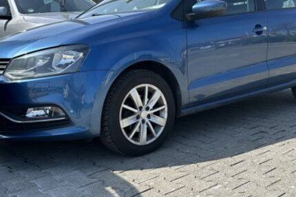 VW Polo 97.765 km 8.690 &euro; Wendlingen am Neckar 73240