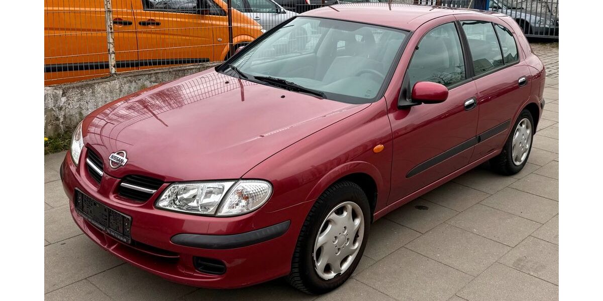 Nissan Almera 142.000 km 1.990 &euro; Hamburg 20097