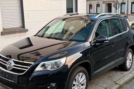 VW Tiguan 178.800 km 8.400 &euro; Dortmund 44388