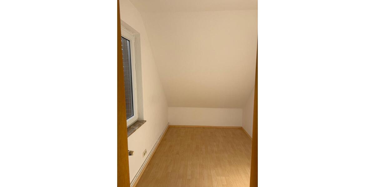 Etagenwohnung Westerstede - 2 Zimmer, 40 m&sup2;, 390&euro; | Angebot:25964850