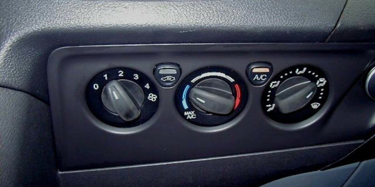 Ford Transit Custom 2.0TDCi Trend 340 L2H2-Navi-AHK-PDC 69.296 km 17.969 &euro; Wittmund 26409