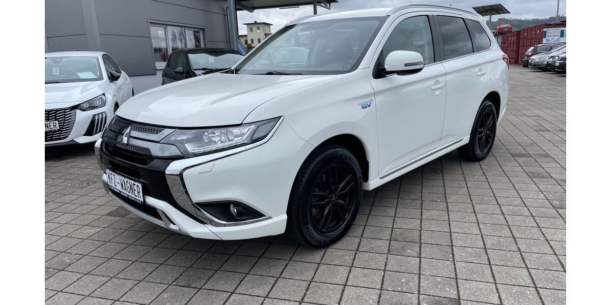 Mitsubishi Outlander 44.000 km 21.999 &euro; Endingen 79346