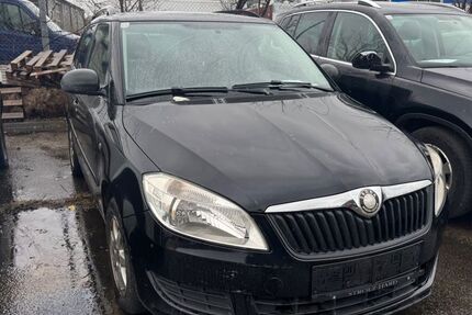Skoda Fabia 197.423 km 799 &euro; weingarten 88250