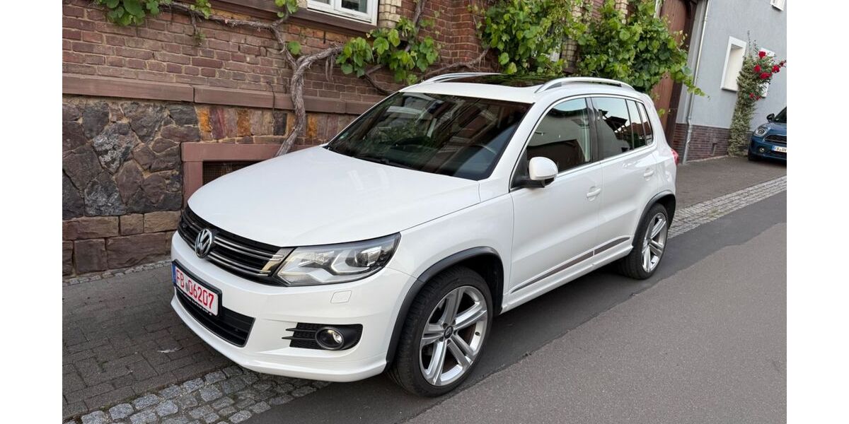 VW Tiguan 216.720 km 10.999 &euro; Rockenberg 35519