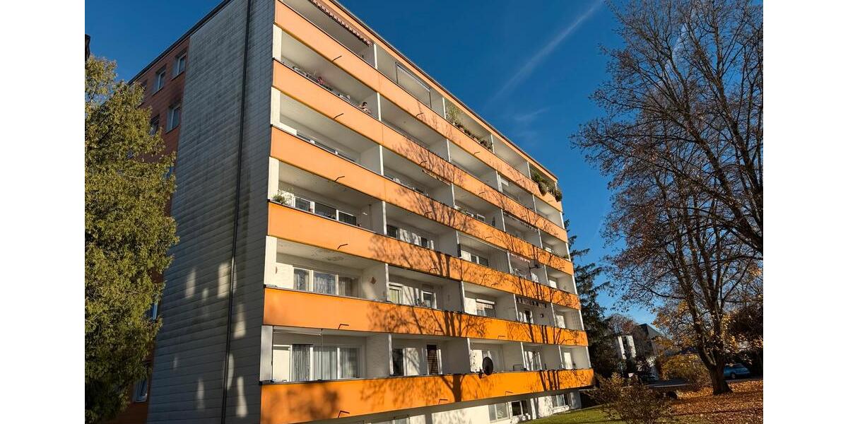 Etagenwohnung Burghausen - 3 Zimmer, 70 m&sup2;, 990&euro; | Angebot:26338969