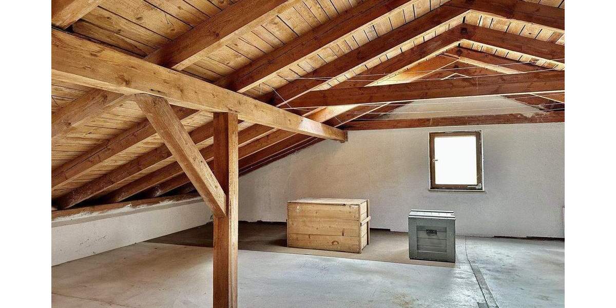 Mehrfamilienhaus, Wohnhaus Eichstätt Landershofen - 9 Zimmer, 232 m&sup2;, 610.000&euro; | Angebot:25934075