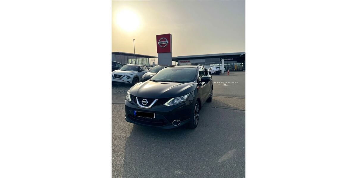 Nissan Qashqai 195.000 km 9.599 &euro; Bielefeld 33602