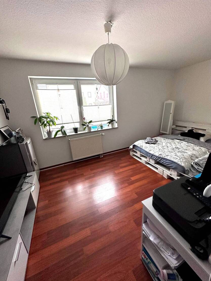 Geräumige DREIRAUMWOHNUNG - trotz Innenstadtnähe ruhige Lage 3 zimmer