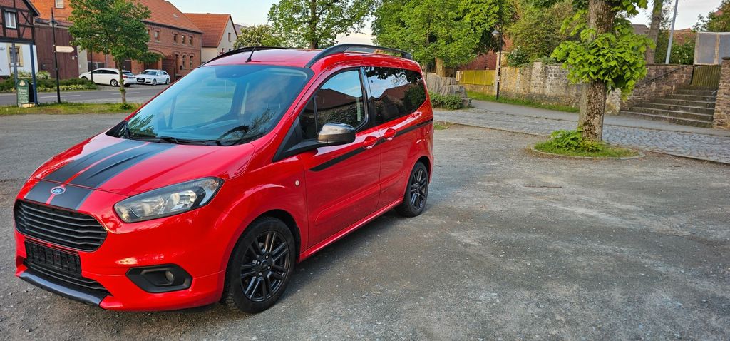 Ford Tourneo Courier 42.000 km 11.000 &euro; Flechtingen 39345