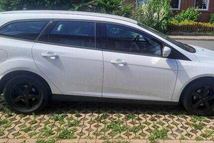 Ford Focus 141.000 km 7.700 &euro; Walsrode 29699