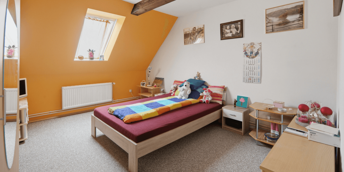 Historisches Mehrfamilienhaus in direkter Flusslage mit großem Entwicklungspotenzial - Mehrfamilienhaus, Wohnhaus Neuhaus (Oste) | Angebot:27225040