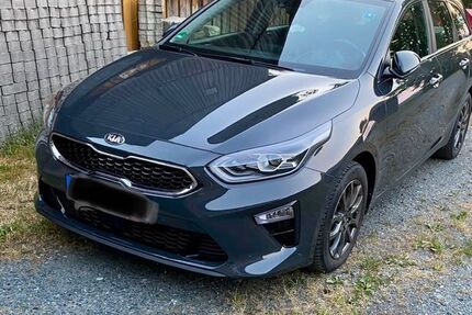 Kia ceed Sportswagon 103.000 km 14.200 &euro; Rehau 95111