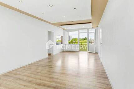 Großzügige 4-Zimmer-Wohnung mit zwei Balkonen und Tiefgaragenstellplatz - wohnen mit Weitblick