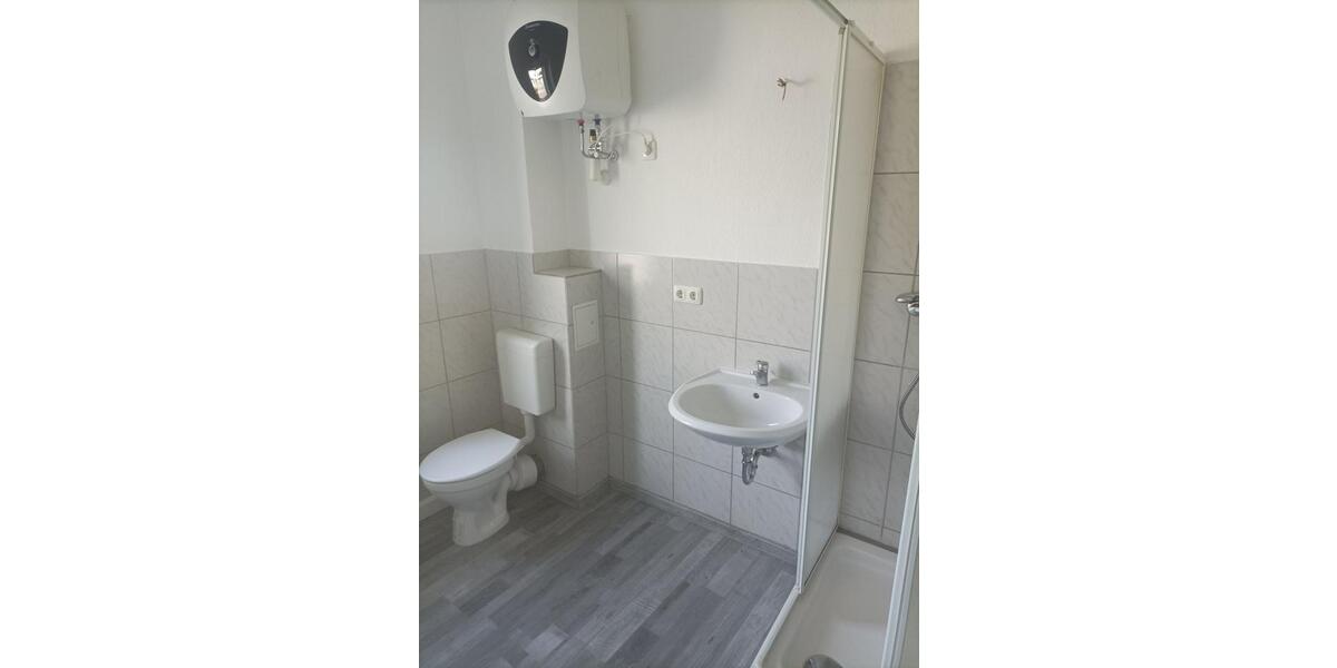 Etagenwohnung Ebersbach-Neugersdorf Neugersdorf - 5 Zimmer, 120 m&sup2;, 610&euro; | Angebot:26226455