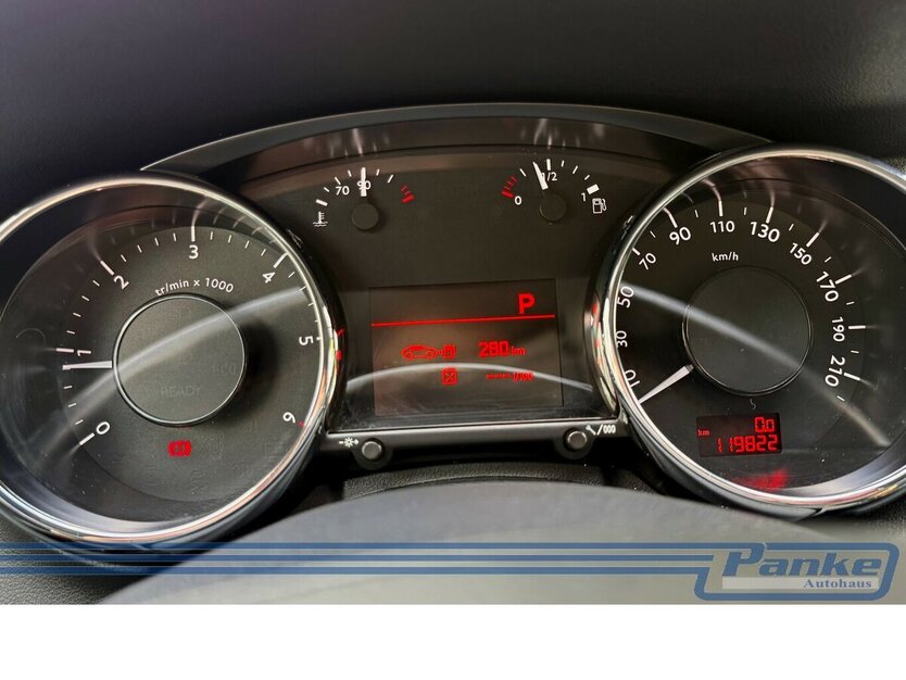 Peugeot 5008 Allure*HU-D*Pano*R-Cam*LED-T*Video*SHZ* 119.822 km 10.990 € Berlin 13187