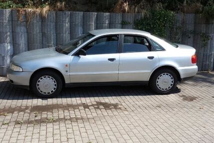 Audi A4 77.000 km 4.200 &euro; lüdenscheid 58507