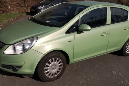 Opel Corsa 168.000 km 2.500 &euro; frankfurt 65936