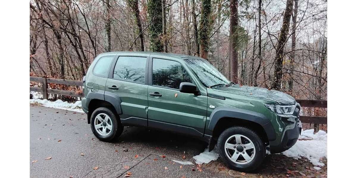Lada Niva 29.900 km 20.000 &euro; Bischofswiesen 83483