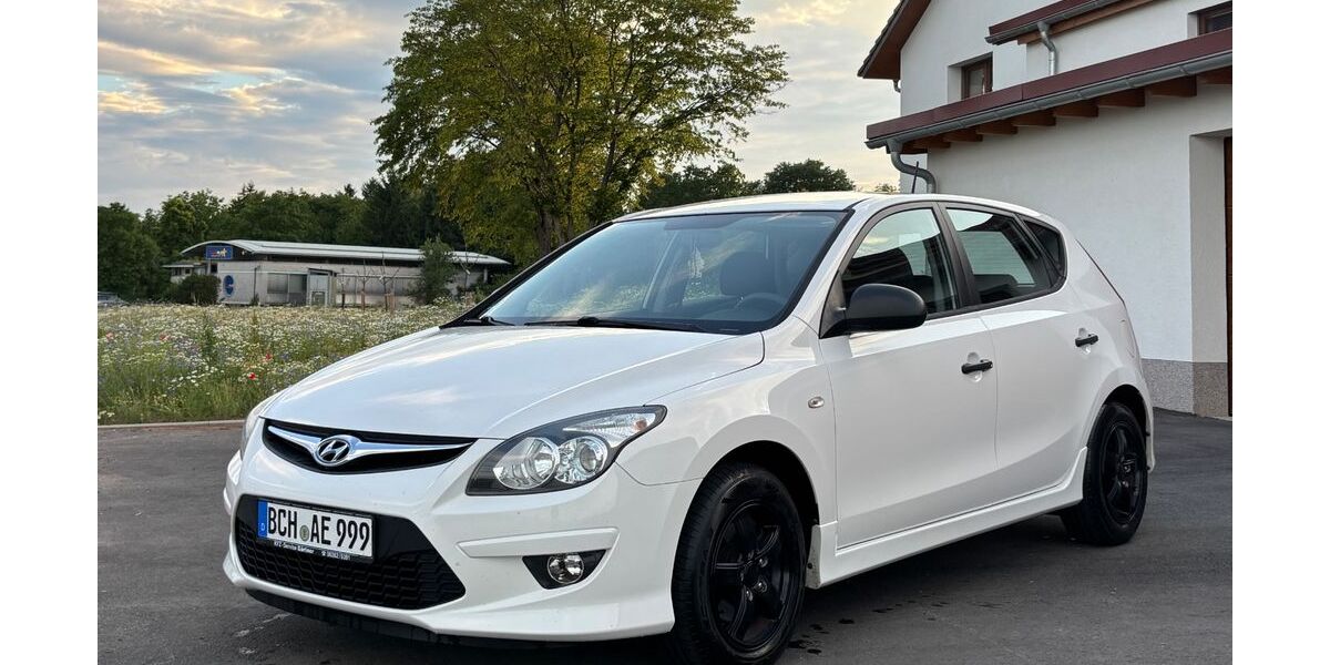 Hyundai i30 200.000 km 1.990 &euro; Walldürn 74731