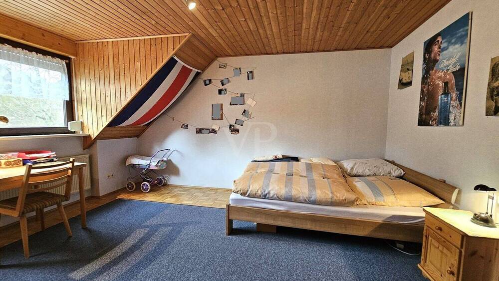 Doppelhaushälfte Ansbach - 8 Zimmer, 150 m&sup2;, 469.000&euro; | Angebot:26106506