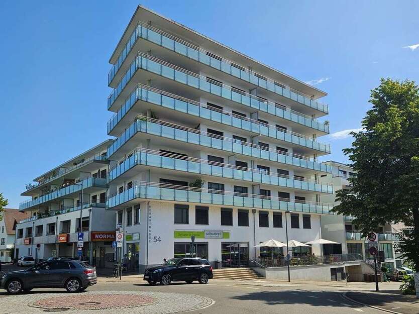 Büro in Friedrichshafen 2.100 € 210 m²