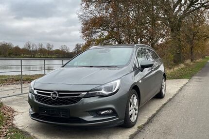 Opel Astra 127.000 km 10.799 &euro; Uplengen 26670