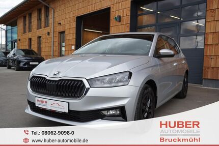 Skoda Fabia 11.100 km 17.890 &euro; Bruckmühl 83052