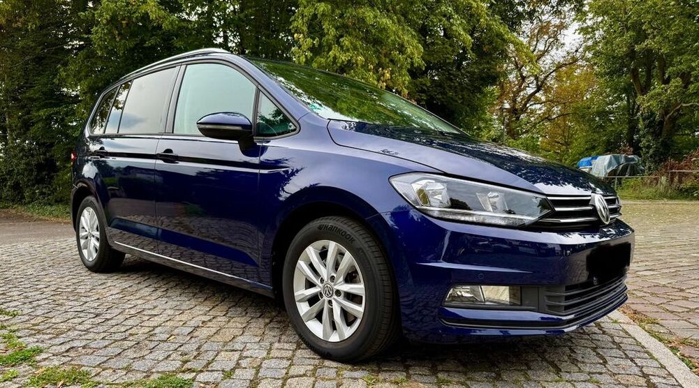 VW Touran 70.035 km 20.200 € Berlin 14165