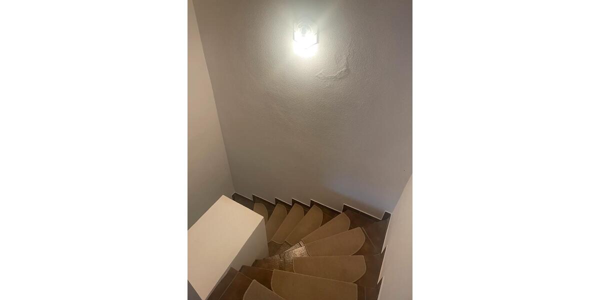 Etagenwohnung Großkrotzenburg - 5 Zimmer, 93 m&sup2;, 1.560&euro; | Angebot:24657900