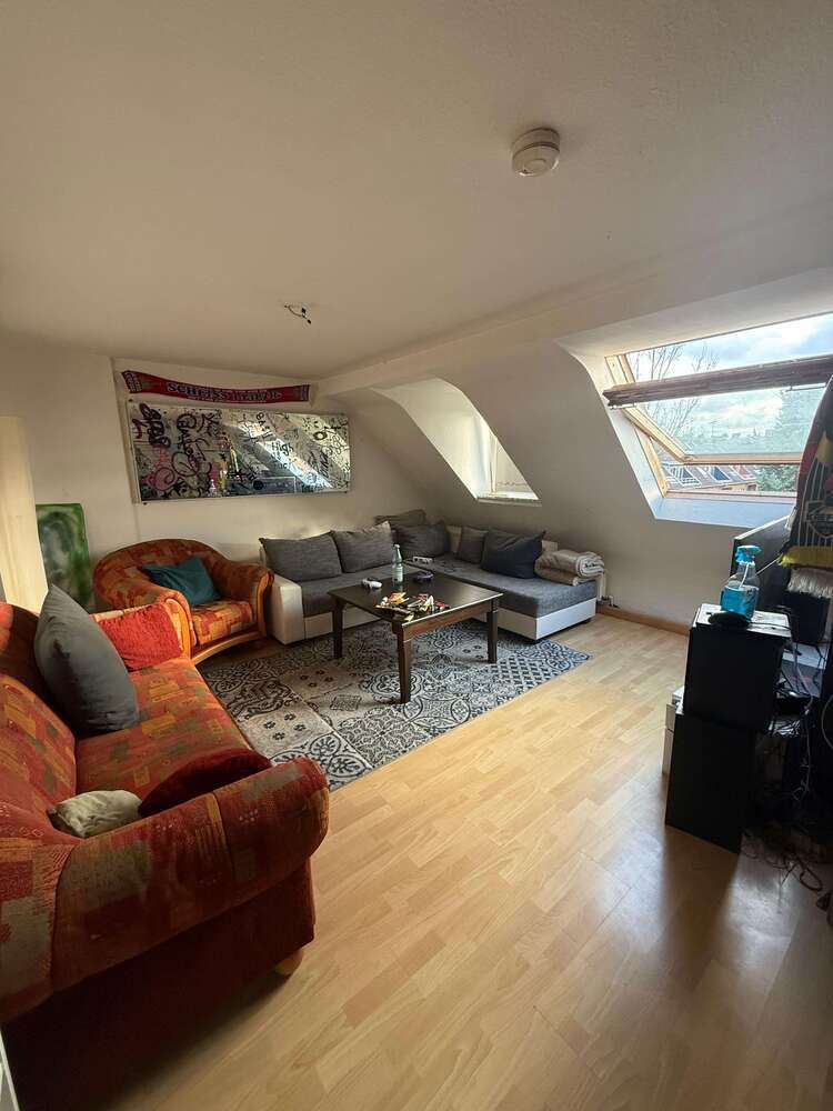 Wohnung zum Mieten in Krefeld 500 € 65.17 m²