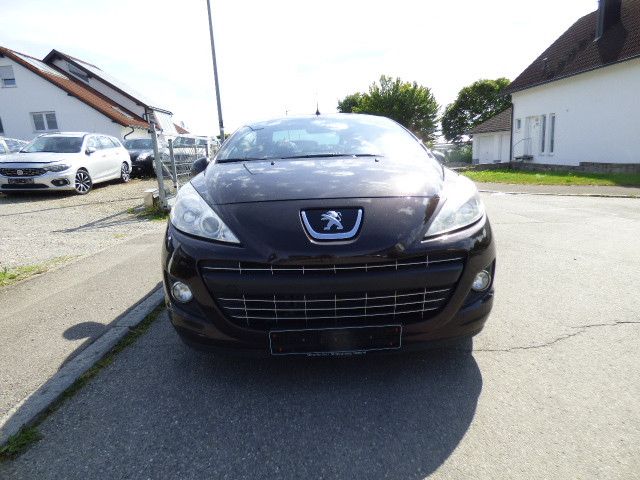 Peugeot 207 114.000 km 2.990 &euro; Neuhausen o.E. 78579
