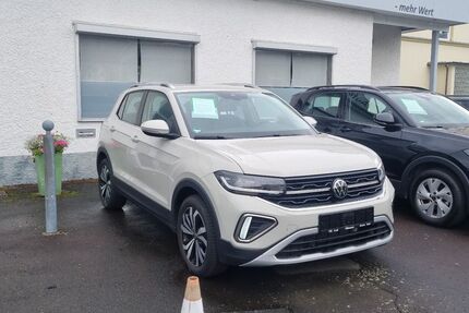 VW T-Cross 9.600 km 23.500 € Arzberg 95659