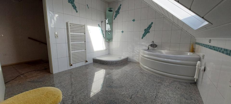 Doppelhaushälfte Nümbrecht - 4 Zimmer, 130 m&sup2;, 299.000&euro; | Angebot:24547549