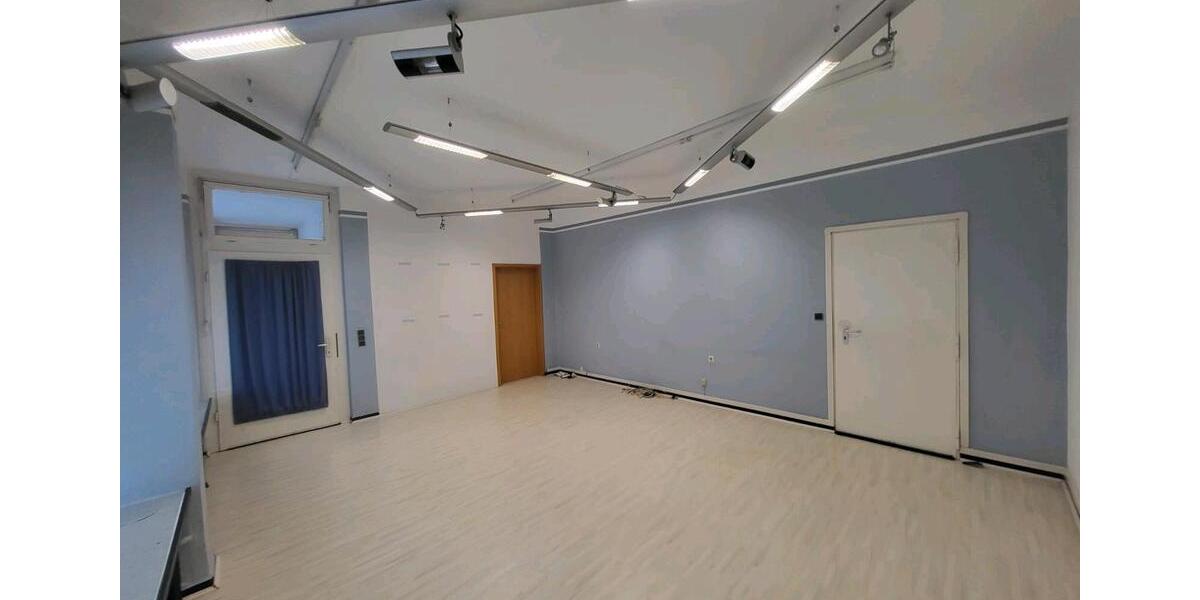 Attraktiver Geschäftsraum Gewerberaum in Witten ab sofort zimmer