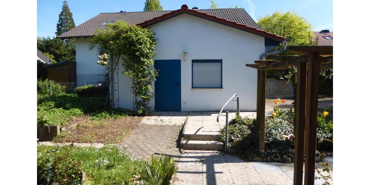 Einfamilienhaus Alzey - 7 Zimmer, 220 m&sup2;, 698.000&euro; | Angebot:26312472