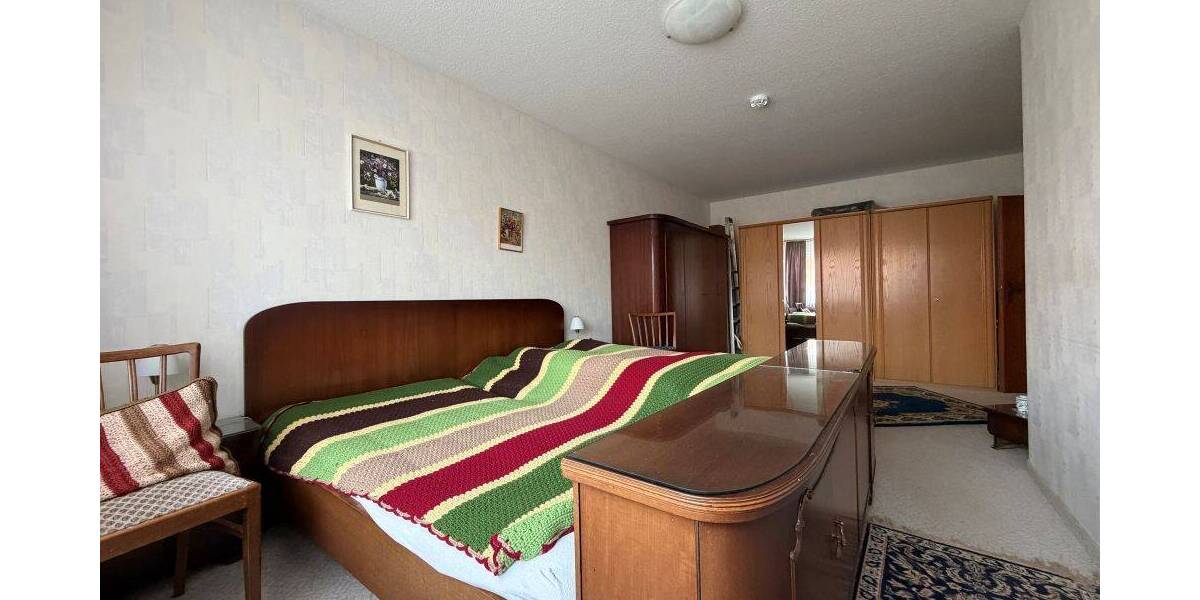 Etagenwohnung Nordenham - 3 Zimmer, 127 m&sup2;, 185.000&euro; | Angebot:26305816