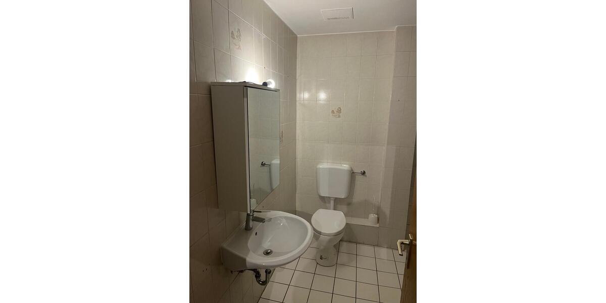Etagenwohnung Bad Kissingen - 3 Zimmer, 60 m&sup2;, 160.000&euro; | Angebot:26901155
