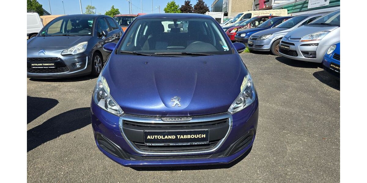 Peugeot 208 117.478 km 4.950 &euro; Pirmasens 66954