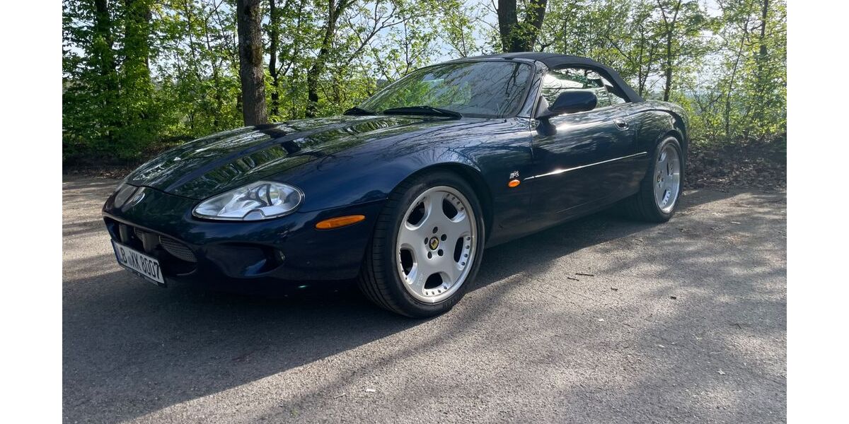 Jaguar XK8 131.000 km 21.900 &euro; Oberstenfeld 71720